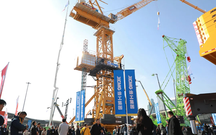 bauma CHINA 2024丨优发国际塔式起重机、智能施工升降机火热亮相